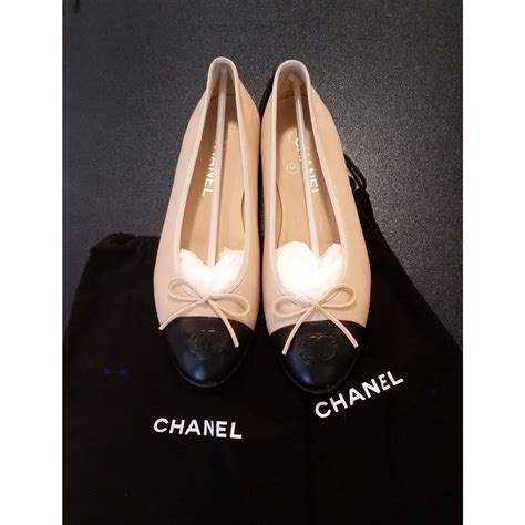 chanel cream and black ballet flats|Chanel beige black ballerina flats.